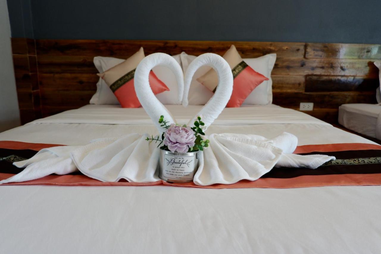 Jarawee Resort Csumphon Kültér fotó