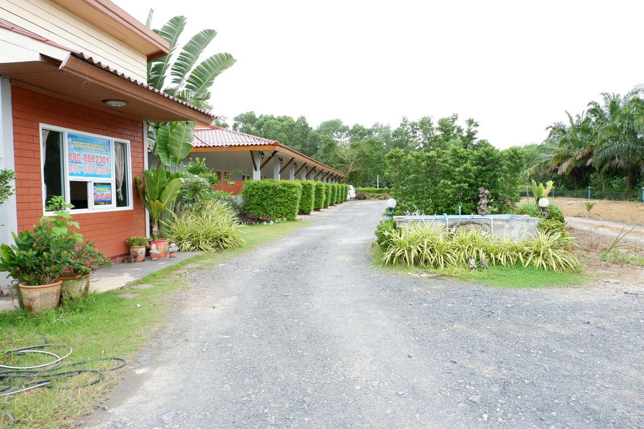 Jarawee Resort Csumphon Kültér fotó