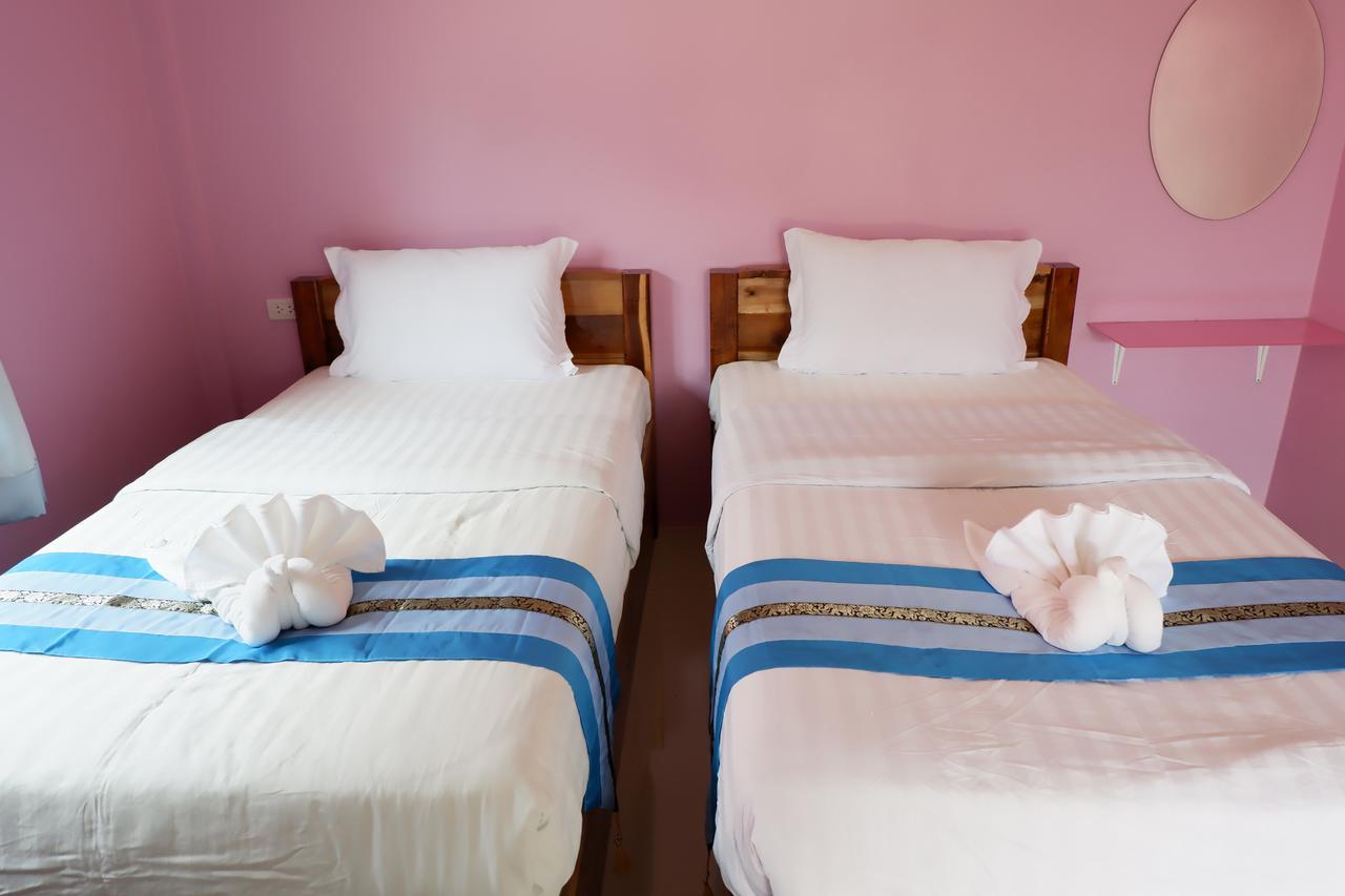 Jarawee Resort Csumphon Kültér fotó